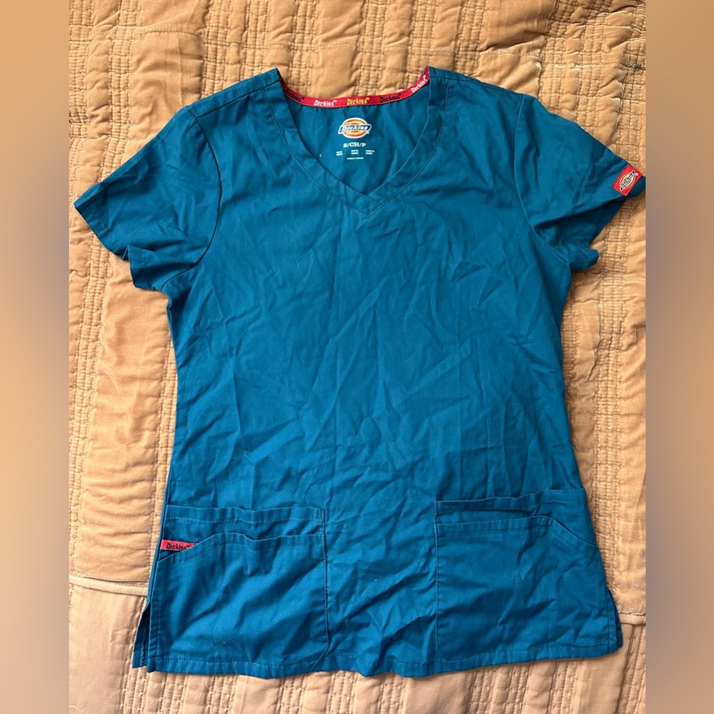 Dickies Women's 4-Pocket Scrub Top: Teal